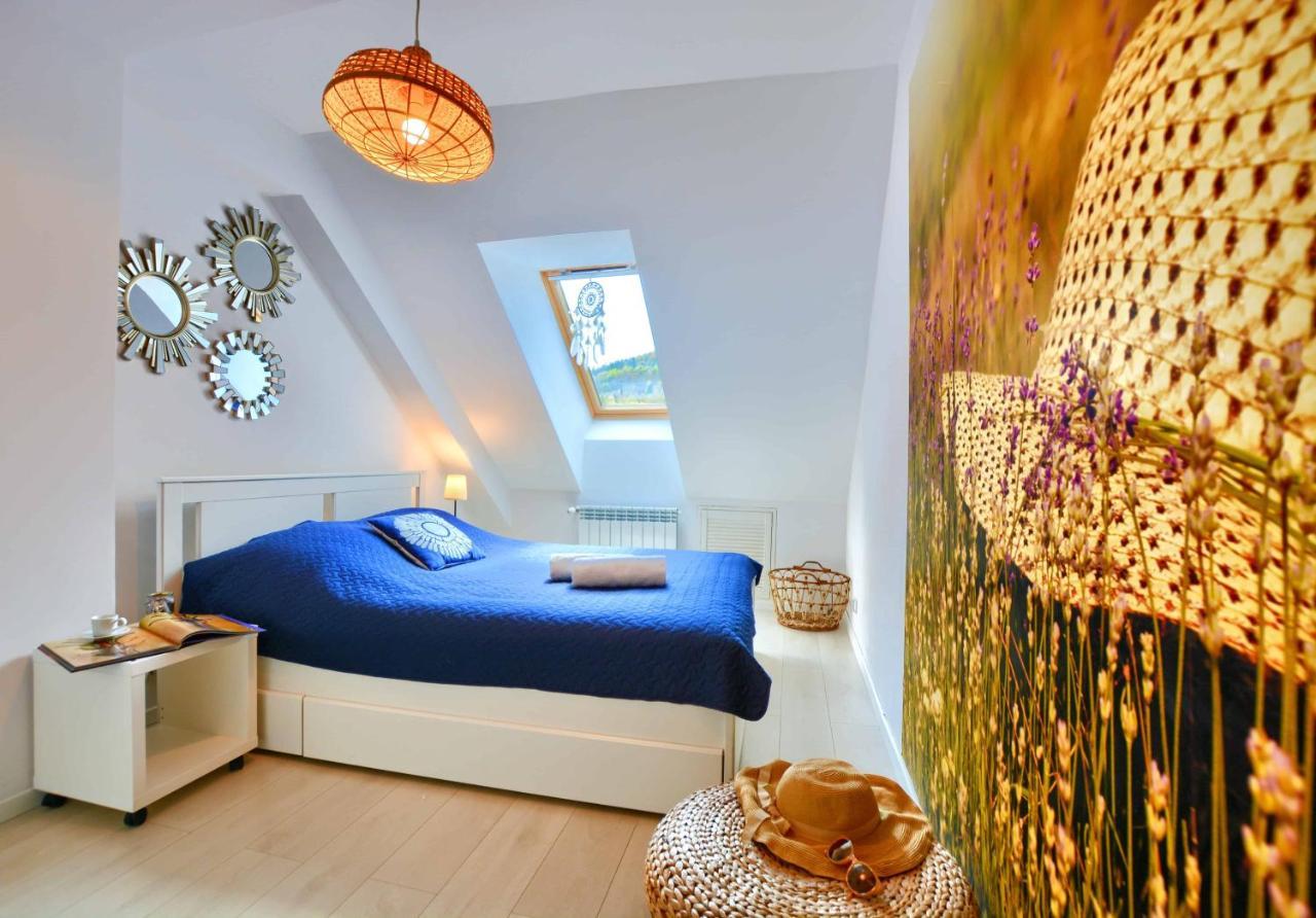 Apartament Beztroski Ustrzyki Dolne Exteriör bild