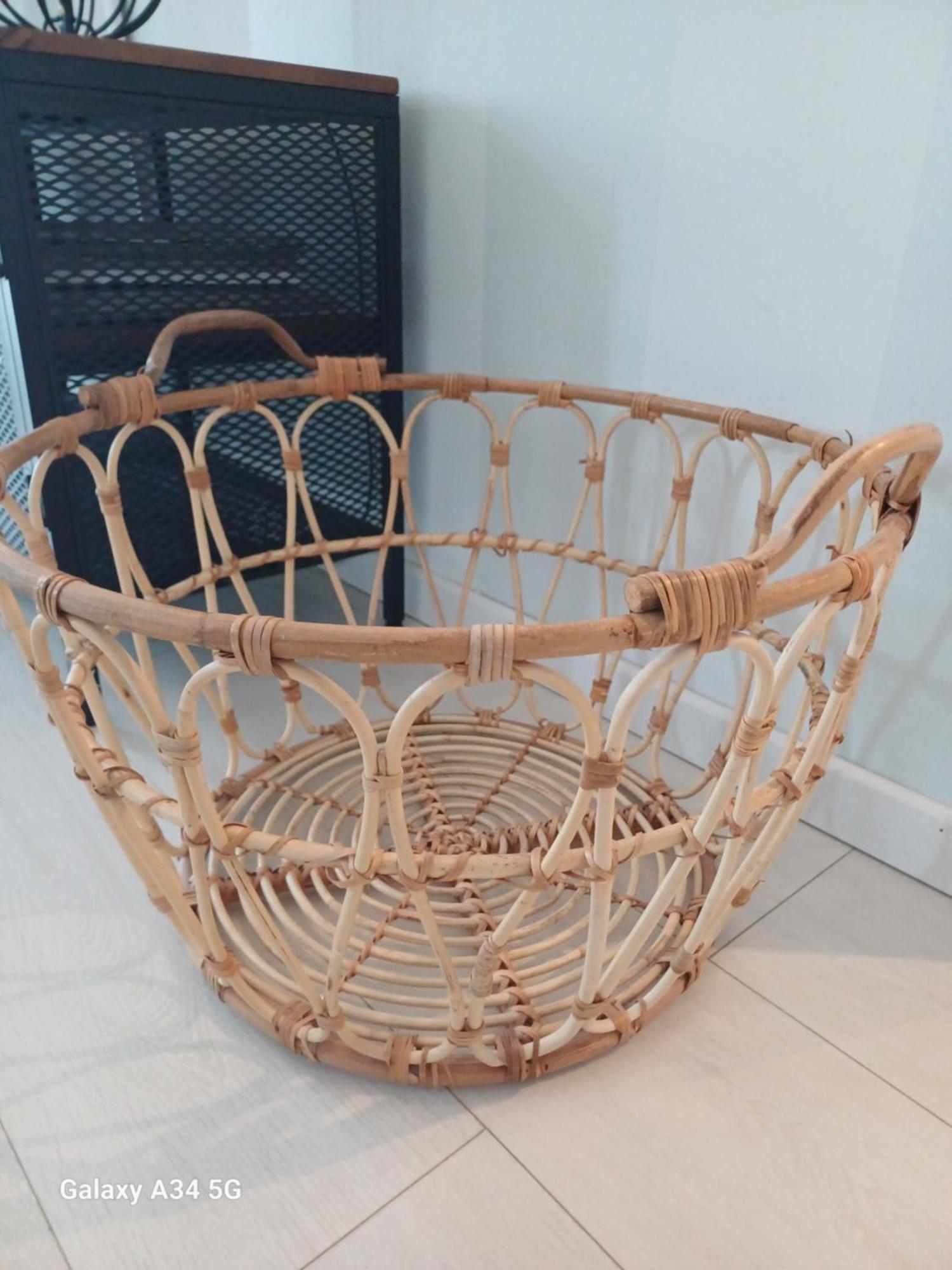 Apartament Beztroski Ustrzyki Dolne Exteriör bild