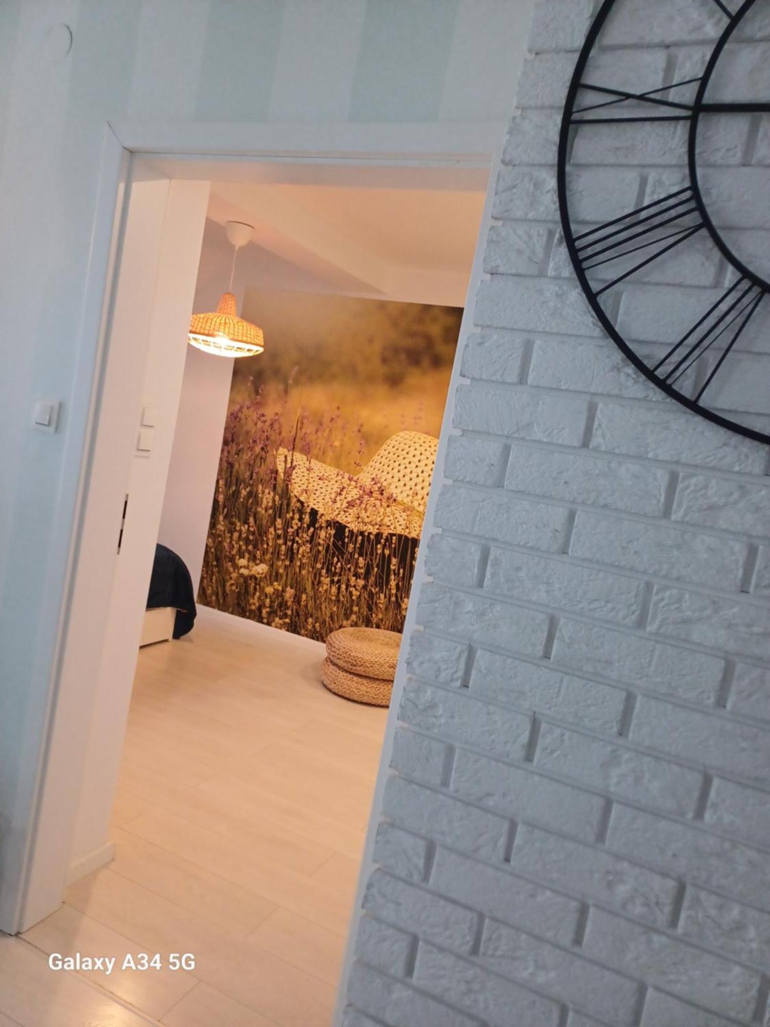 Apartament Beztroski Ustrzyki Dolne Exteriör bild